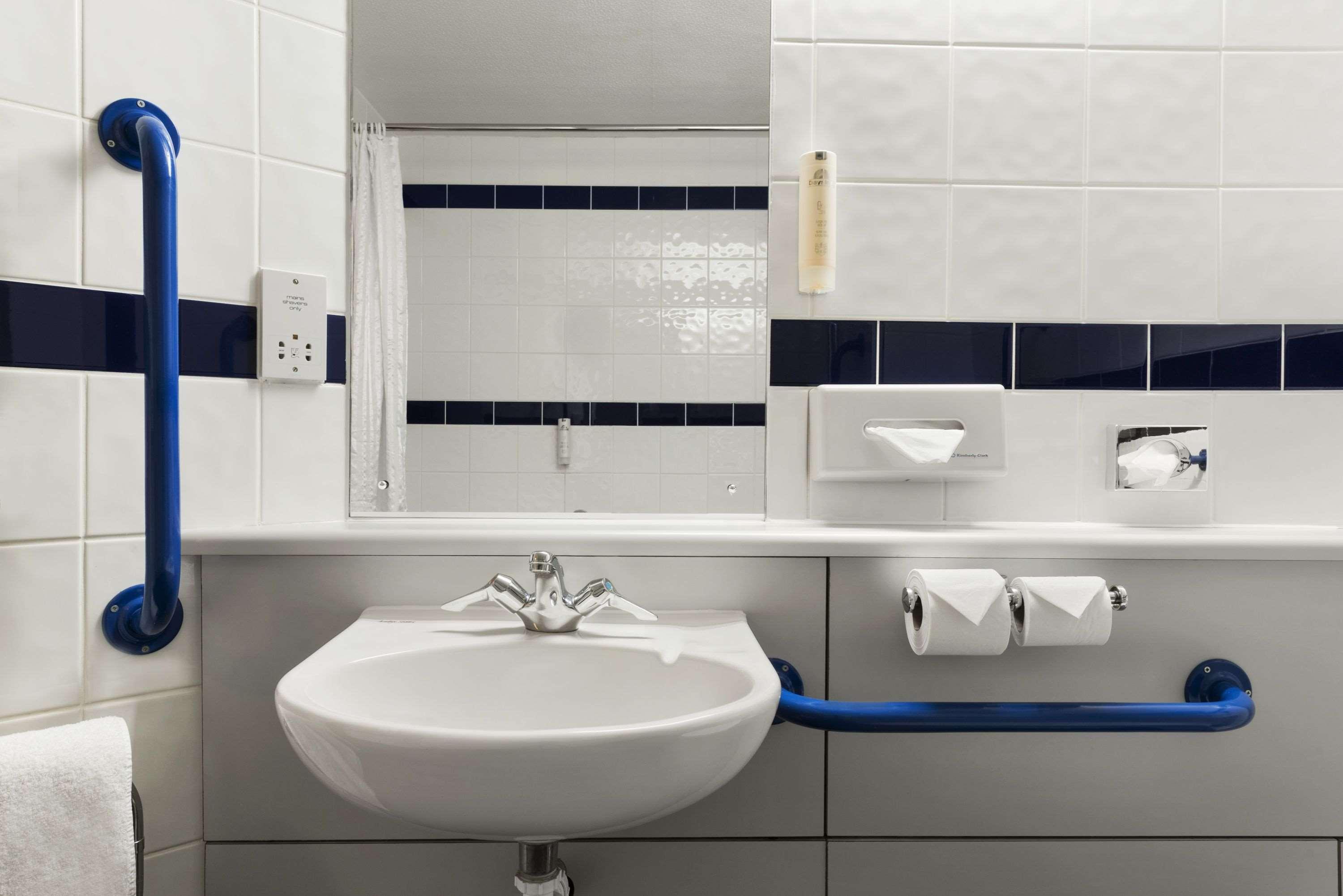 Days Inn Warwick Northbound M40 Ashorne Екстериор снимка