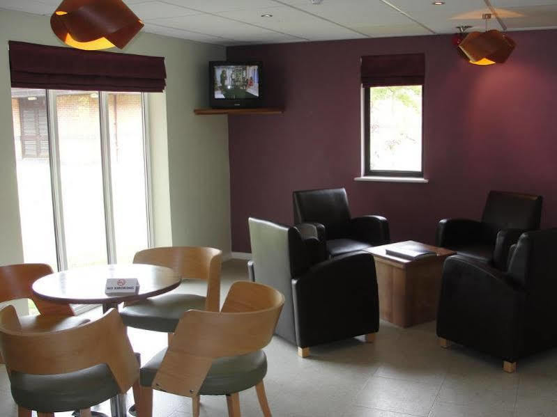 Days Inn Warwick Northbound M40 Ashorne Екстериор снимка