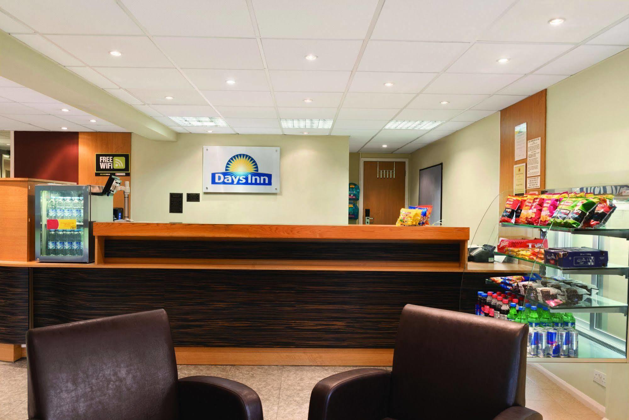 Days Inn Warwick Northbound M40 Ashorne Екстериор снимка