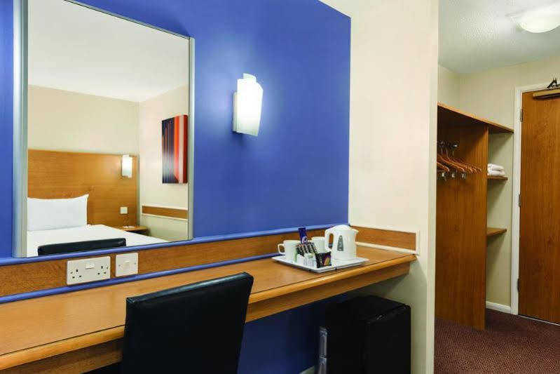 Days Inn Warwick Northbound M40 Ashorne Екстериор снимка